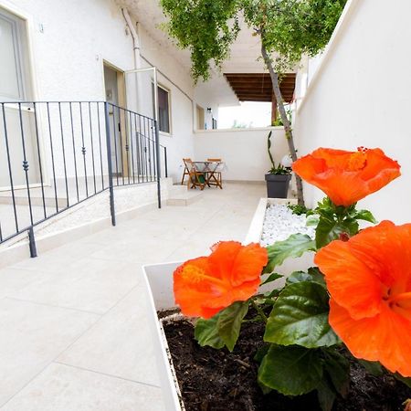 B&B Macchia Mediterranea Сан-П'єтро-ін-Беванья Екстер'єр фото
